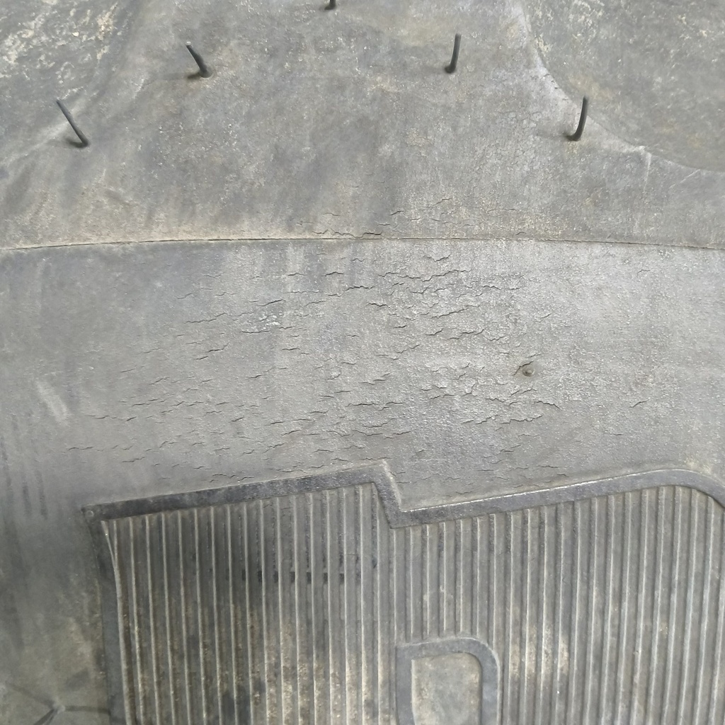 380/90R54 Firestone Radial 9000 R-1W 152A8/152B 95%
