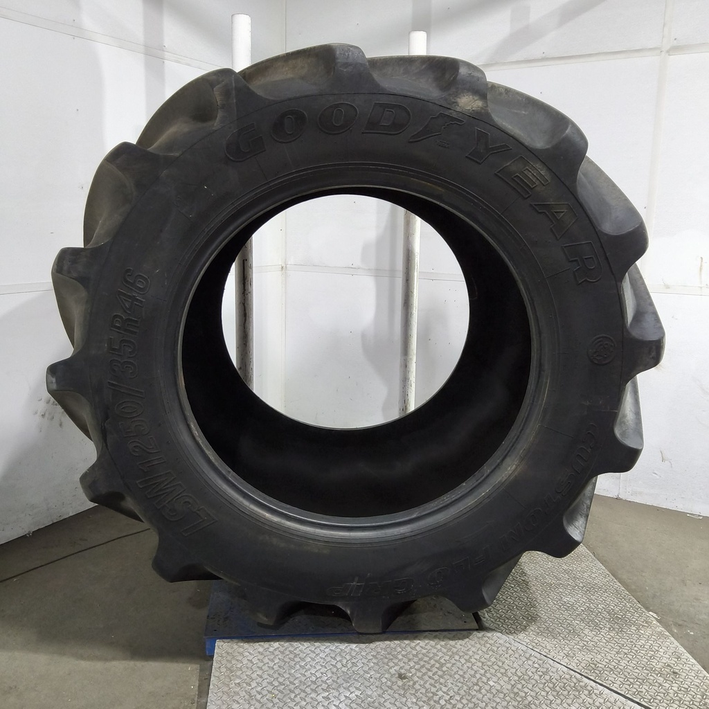 LSW1250/35R46 Goodyear Farm Custom Flo Grip R-2 195B 80%