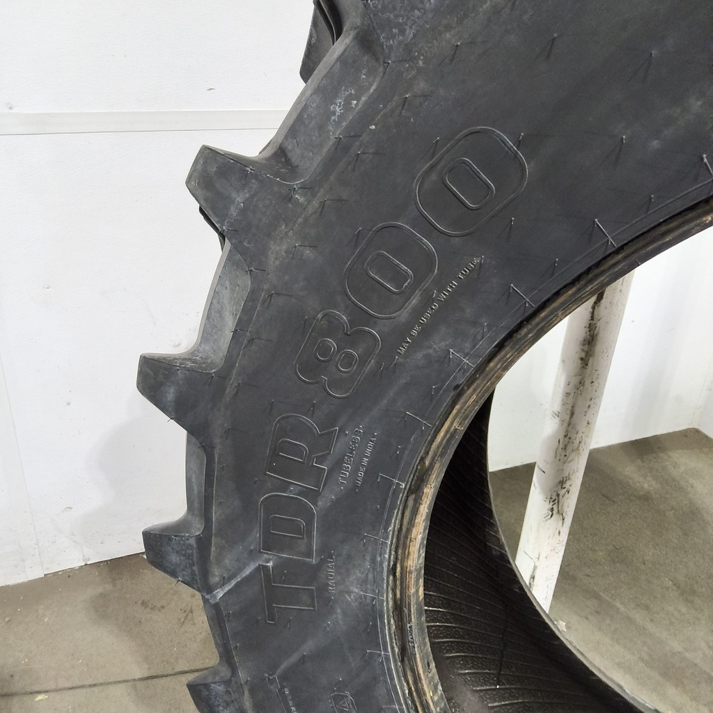 480/80R42 Ascenso TDR 800 R-1W 156D 85%