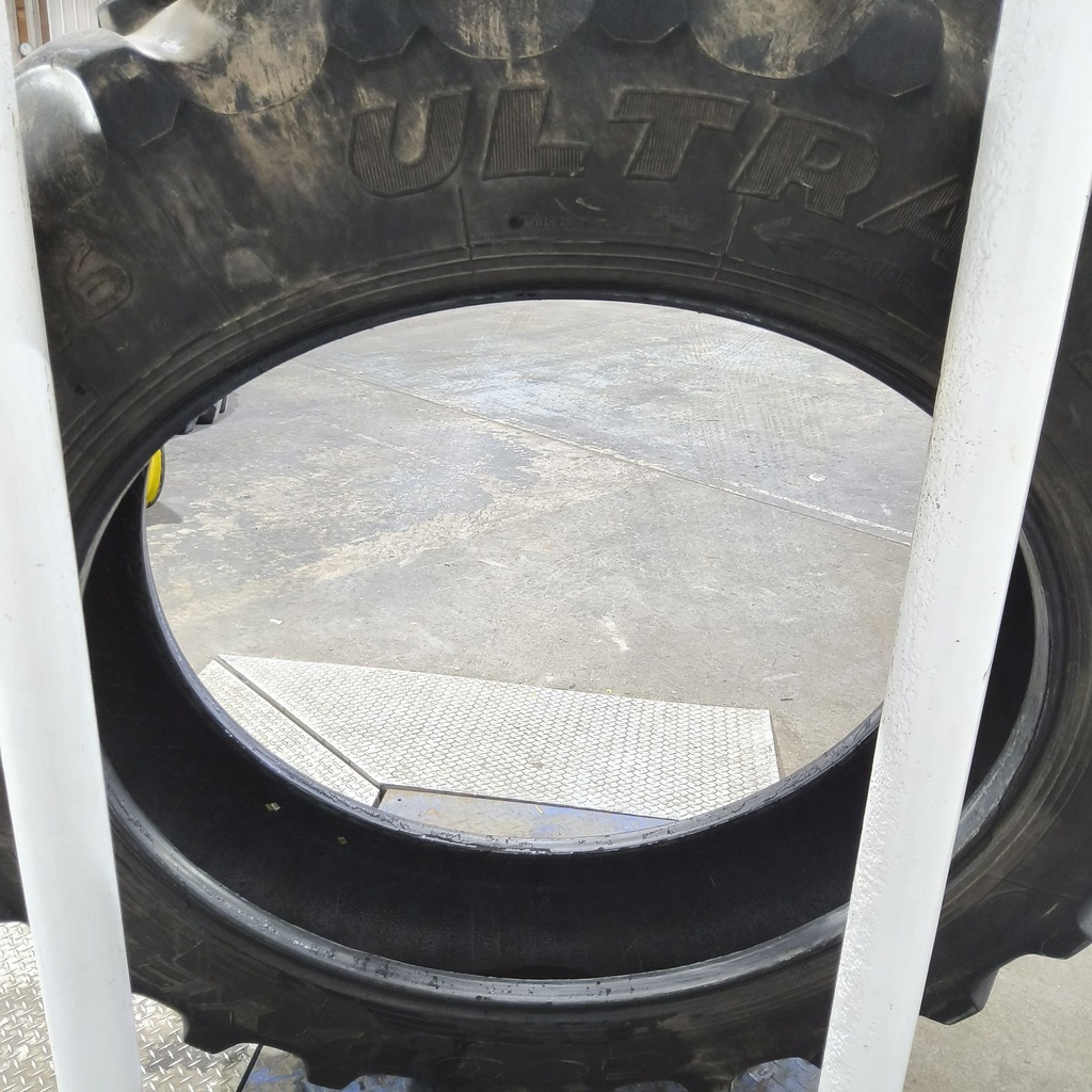 380/90R46 Goodyear Farm Ultra Sprayer R-1 168A8/168B 75%