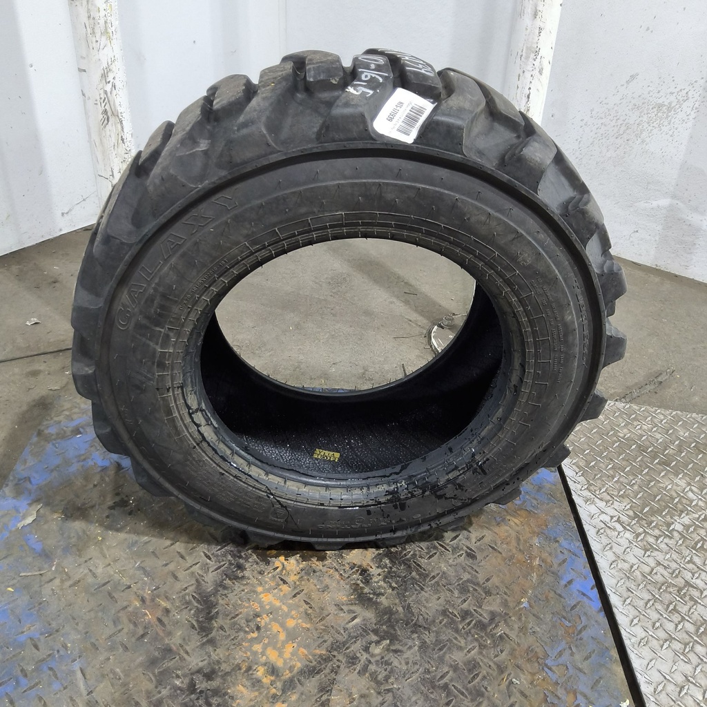 10-16.5 Galaxy XD2010 R-4 C (6 Ply), 90%