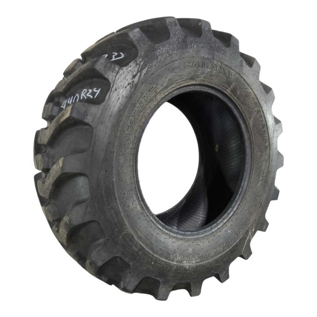 440/80-24 Galaxy Super Industrial Lug R-4 138A8 95%