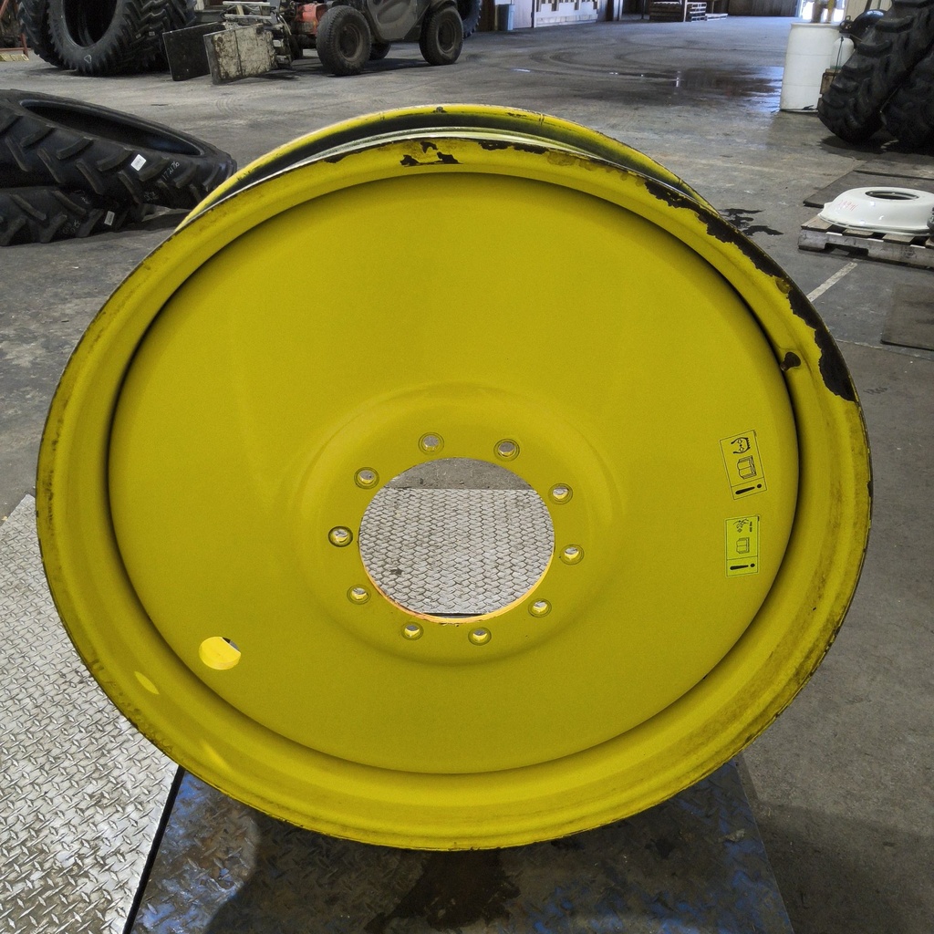 10"W x 42"D, John Deere Yellow 10-Hole Formed Plate Sprayer , 2.56" Offset