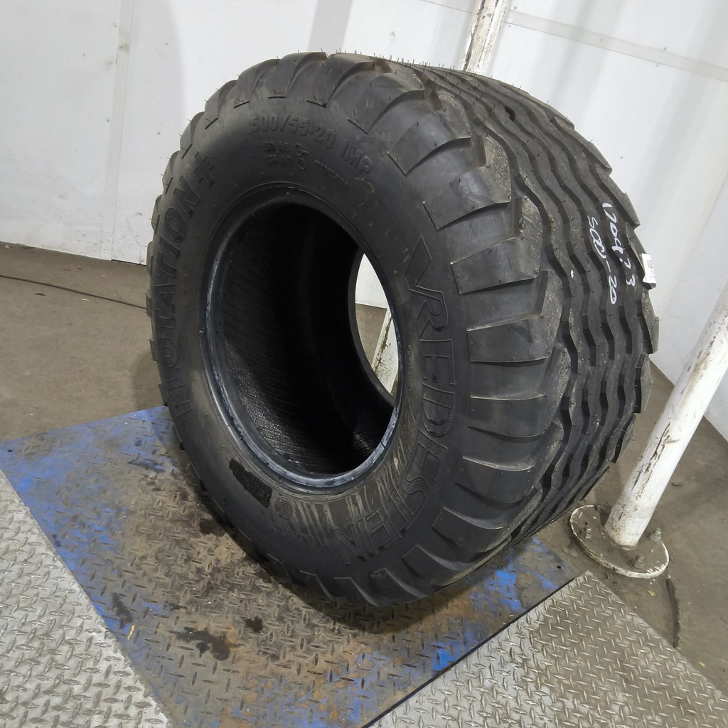 500/55-20 Vredestein Flotation + HF-3 150A8/138A8 99%