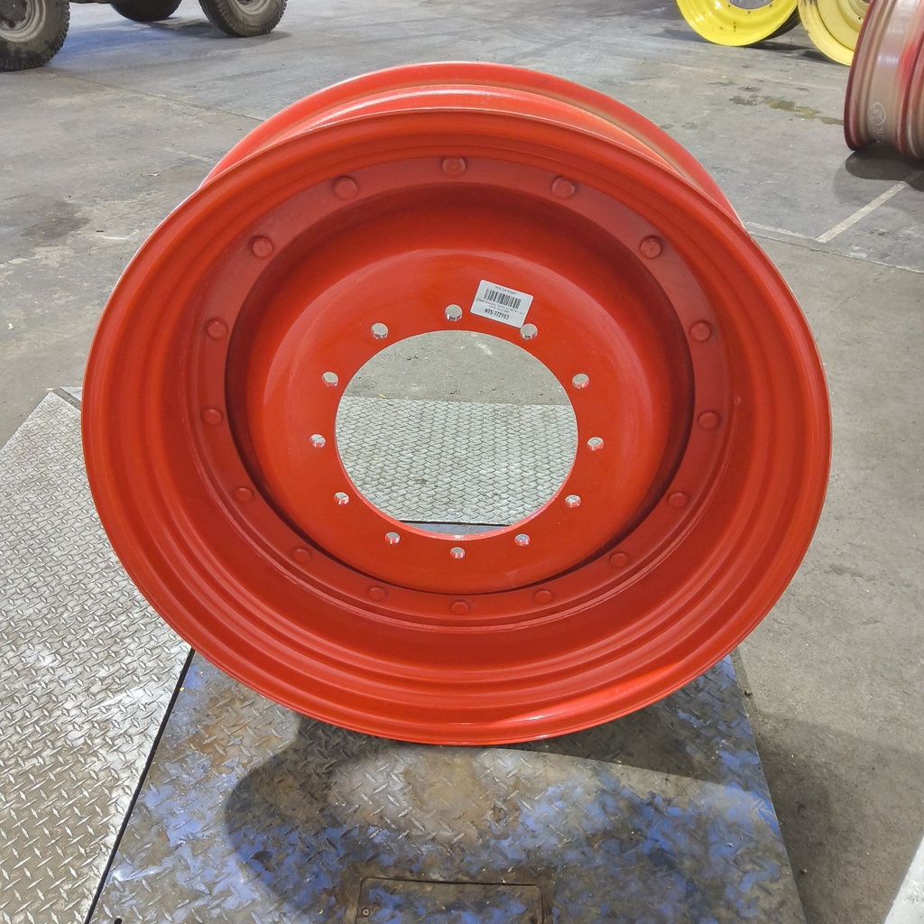 12-Hole Stub Disc Center for 38"-54" Rim, Fendt/Agco Red