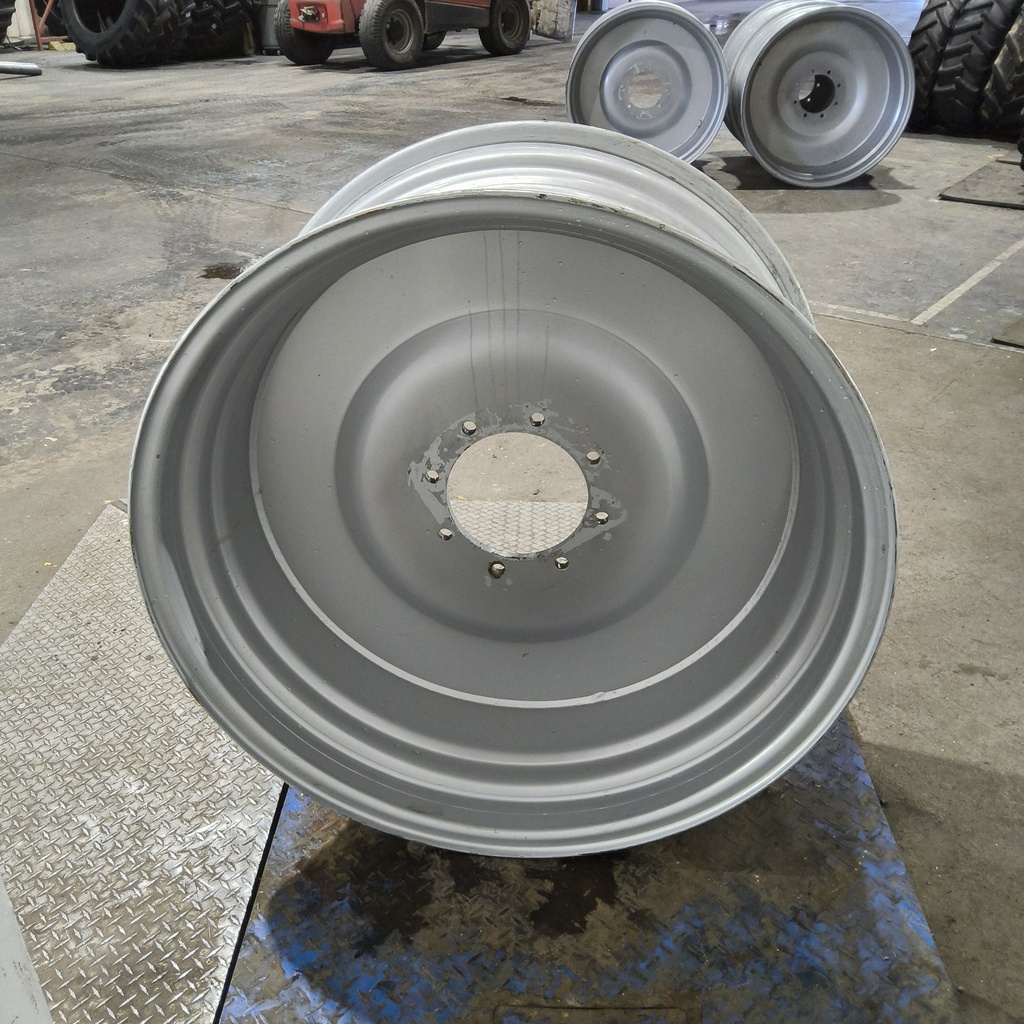 20"W x 38"D, Silver 8-Hole Formed Plate Sprayer , -1.06" Offset