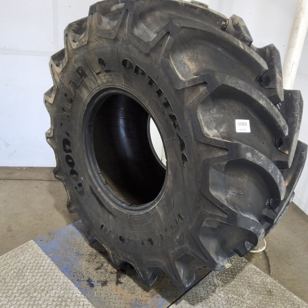 750/65R26 Goodyear Farm Optitrac H+ CFO R-1W 177D 99%