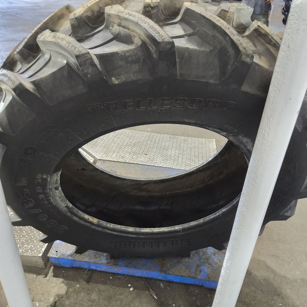 380/85R30 Trelleborg TM600 R-1W 135A8 99%