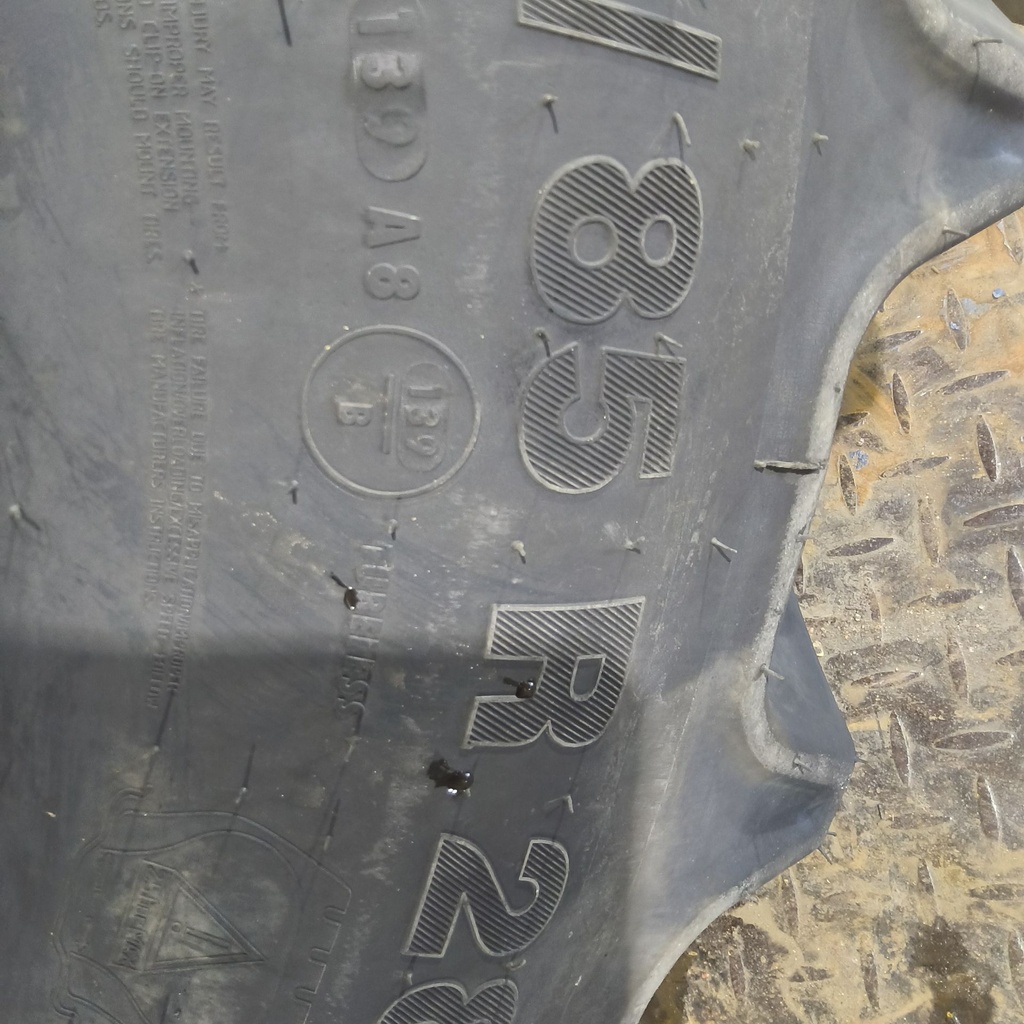 420/85R28 Mitas AC85 Radial R-1W 139A8/139B 99%