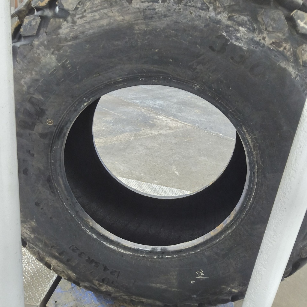 650/75R32 Alliance 330 Multi Purpose R-3 160A8 99%