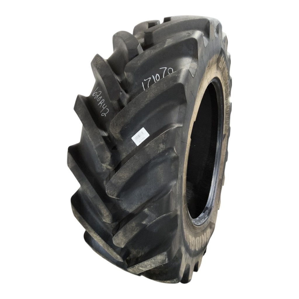 620/70R42 Bridgestone VX-TRACTOR R-1W 166D/163E 95%