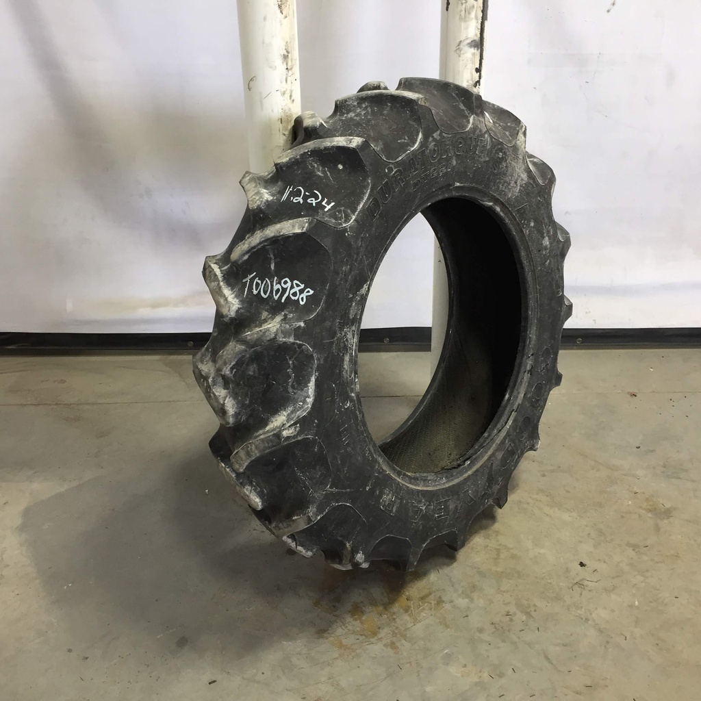 11.2/-24 Goodyear Farm Dura Torque R-1, B (4 Ply) 70%