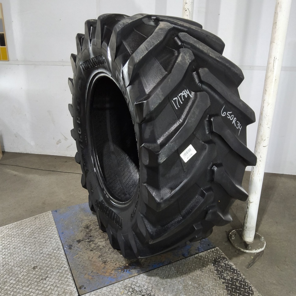 650/60R34 Trelleborg TM900 High Power R-1W 159D 60%