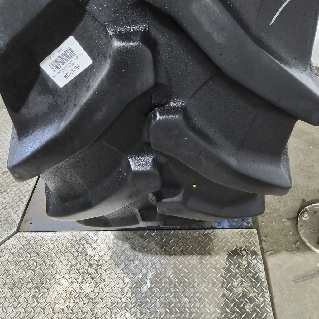650/60R34 Trelleborg TM900 High Power R-1W 159D 60%