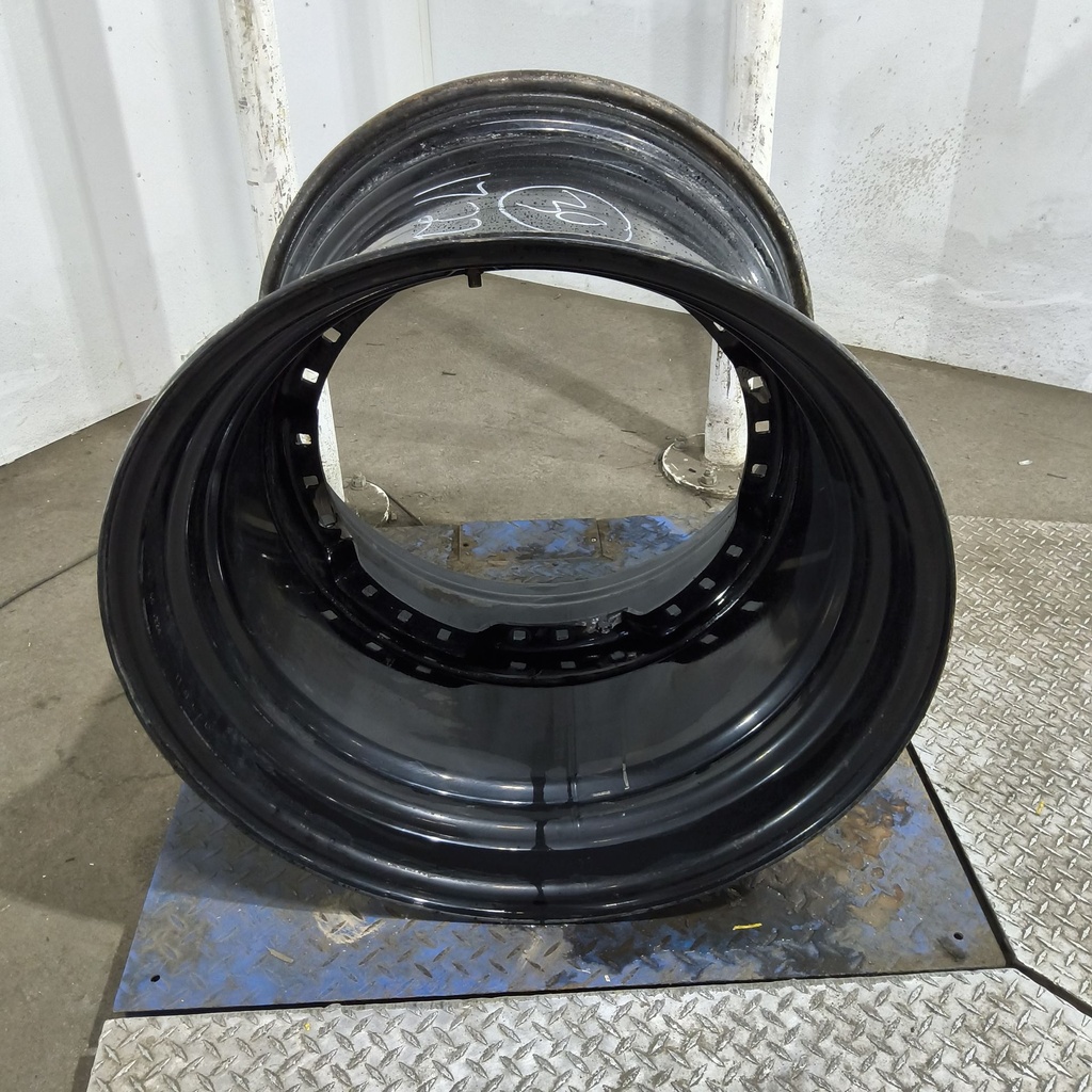 25"W x 30"D, Black 12-Hole Waffle Wheel (Groups of 3 bolts)
