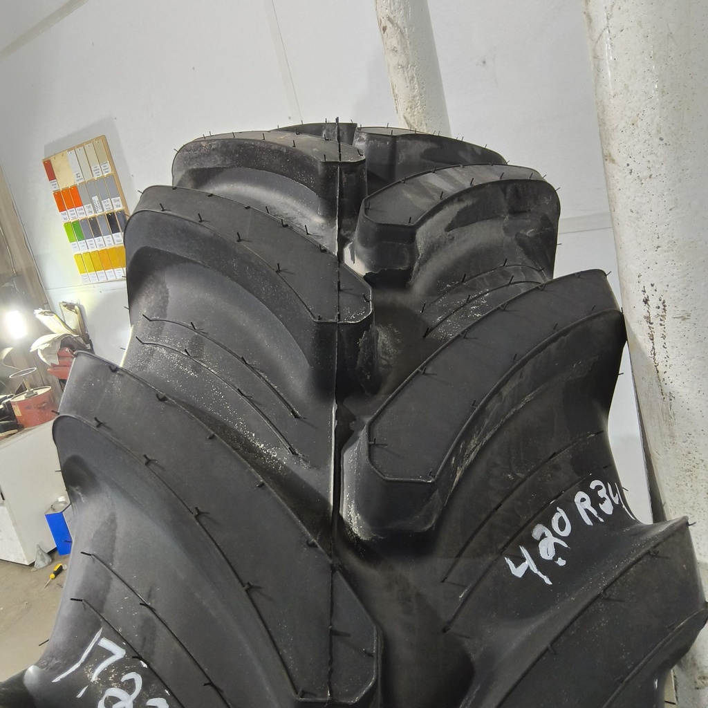 420/85R34 Firestone Maxi Traction R-1W 147D 99%