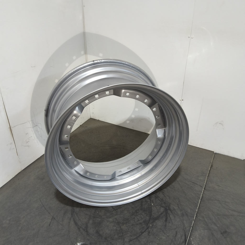 15"W x 30"D, Case IH Silver Mist 12-Hole Waffle Wheel (Groups of 3 bolts)