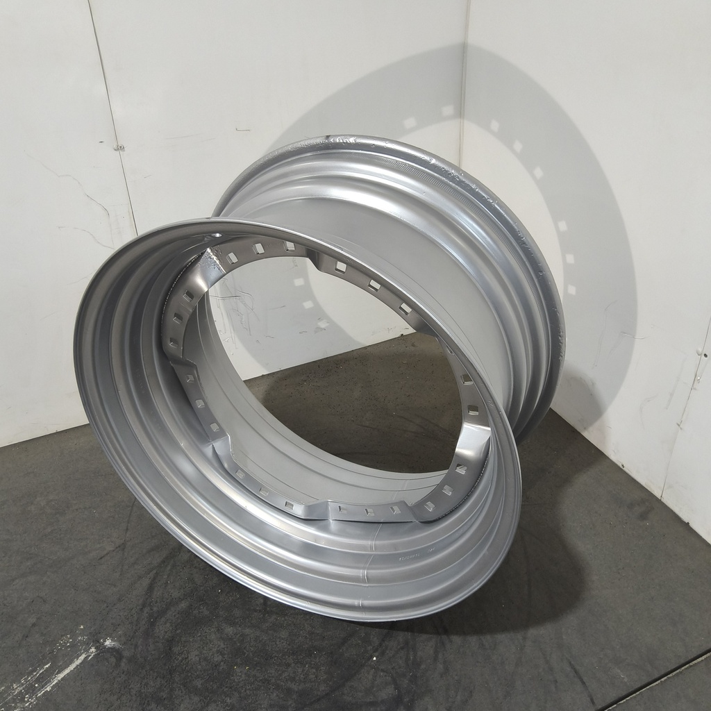 15"W x 30"D, Case IH Silver Mist 12-Hole Waffle Wheel (Groups of 3 bolts)