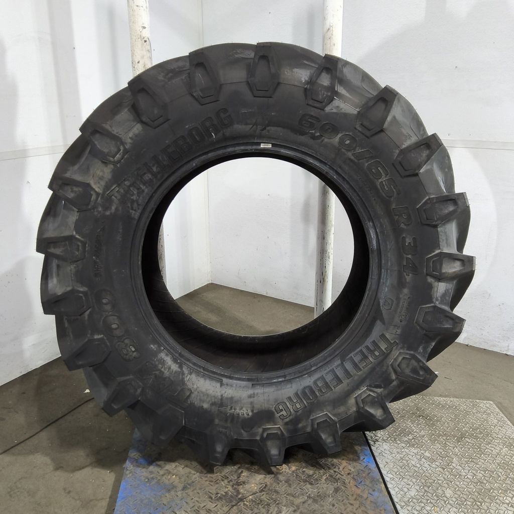 600/65R34 Trelleborg TM800 High Speed R-1W 157D 99%