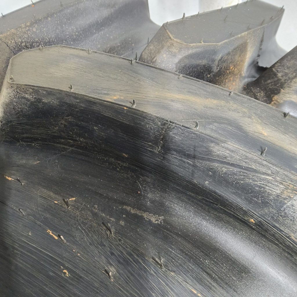 600/70R30 Firestone Maxi Traction R-1W 152D 99%