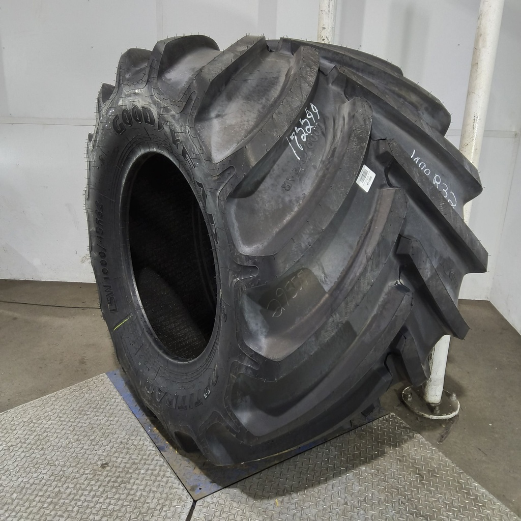 LSW1000/45R32 Goodyear Farm Optitrac R-1W 184D 99%