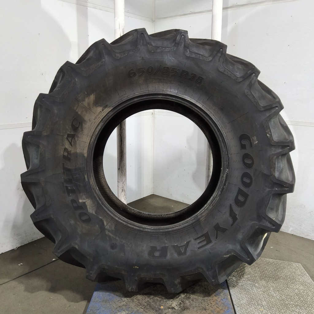 650/85R38 Goodyear Farm Optitrac R-1W 173D 99%