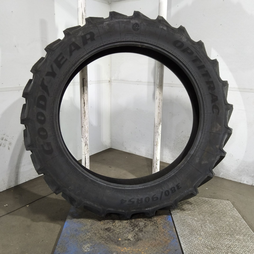 380/90R54 Goodyear Farm Optitrac R-1W 152D 99%