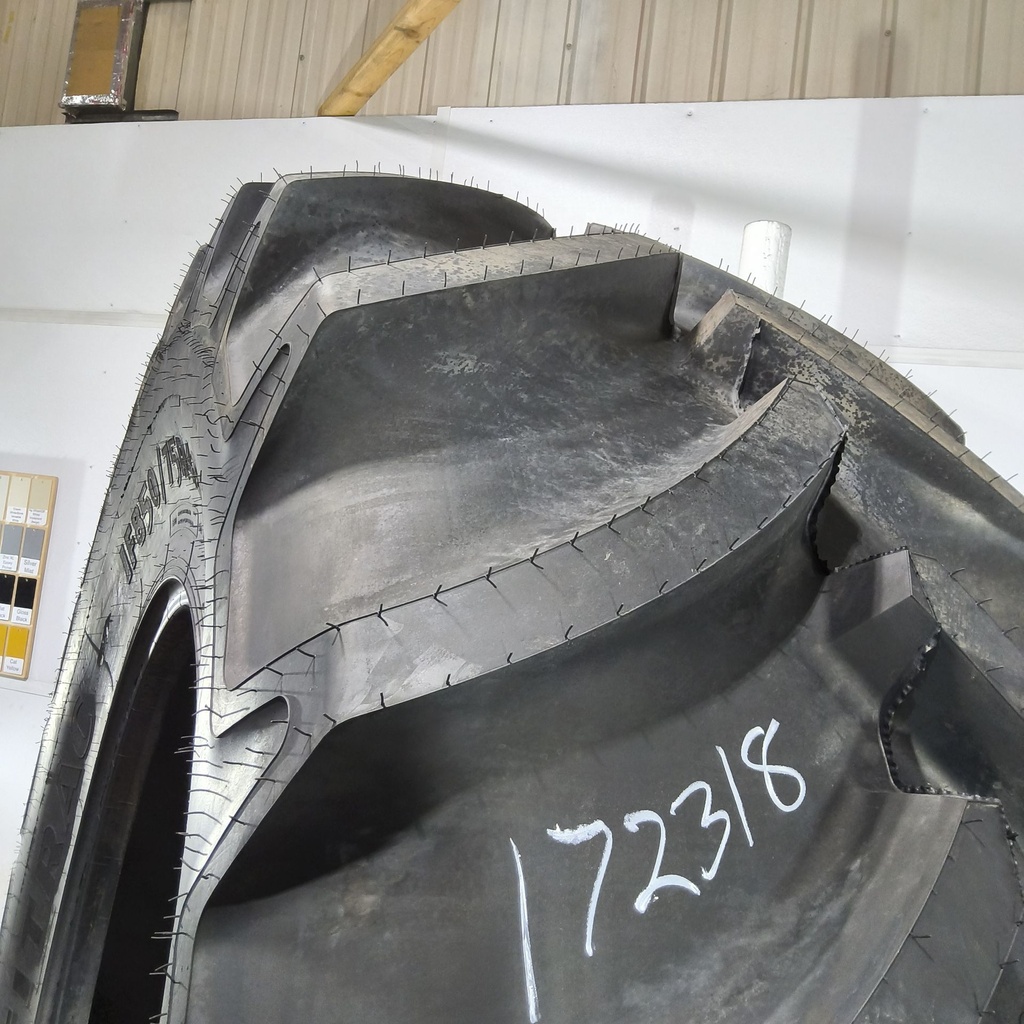 IF850/75R42 Goodyear Farm Optitrac CFO R-1W 186D 99%