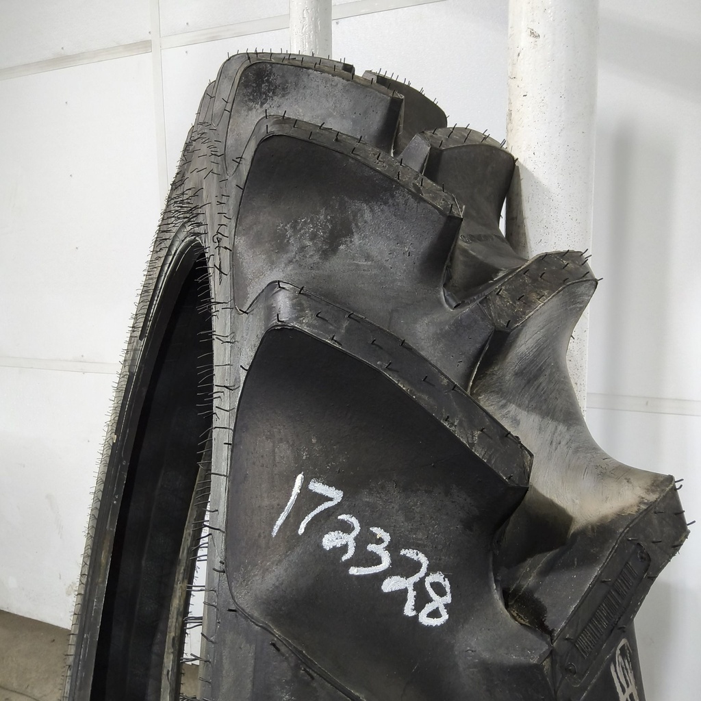 320/90R54 Goodyear Farm DT800 Super Traction R-1W 149A8 99%