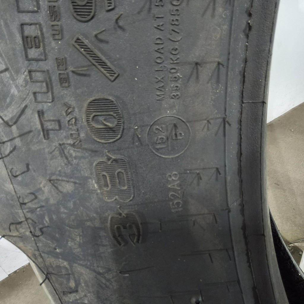 380/90R54 Goodyear Farm DT800 Super Traction R-1W 152A8 99%