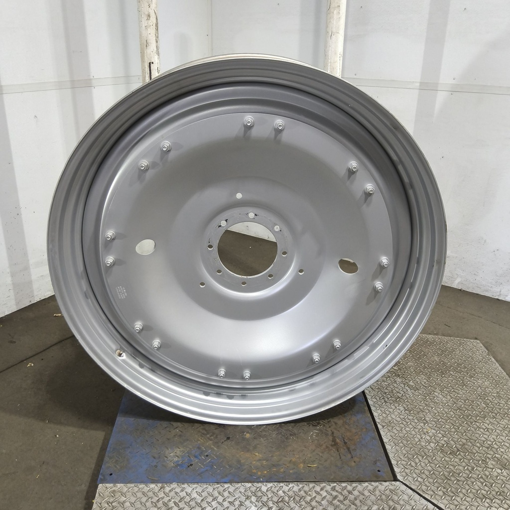 10"W x 50"D, Case IH Silver Mist 16-Hole Stub Disc (groups of 2 bolts) , 1.88" Offset