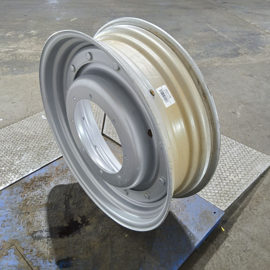 10"W x 34"D, Case IH Silver Mist 12-Hole Stub Disc , 1.38" Offset