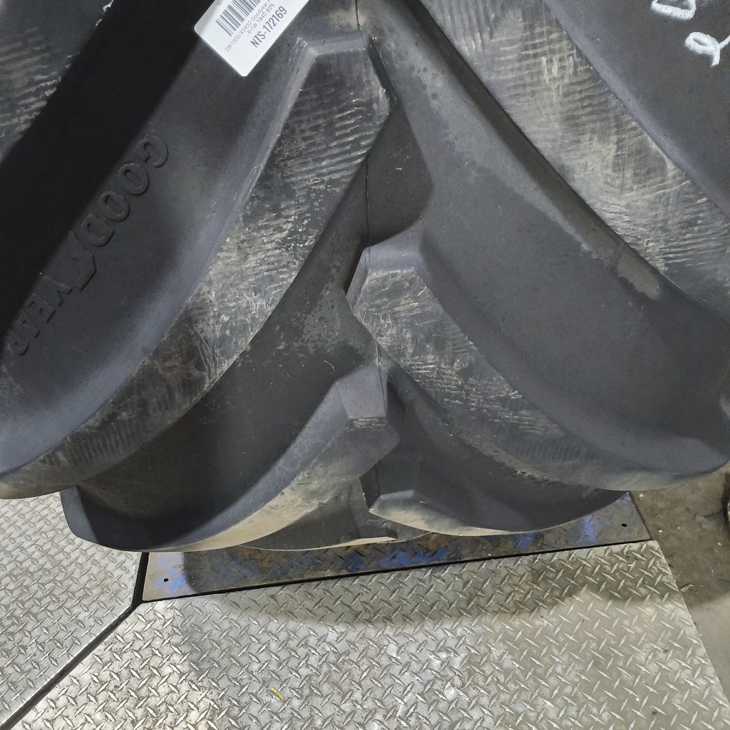 LSW1000/45R32 Goodyear Farm Optitrac R-1W 184D 80%