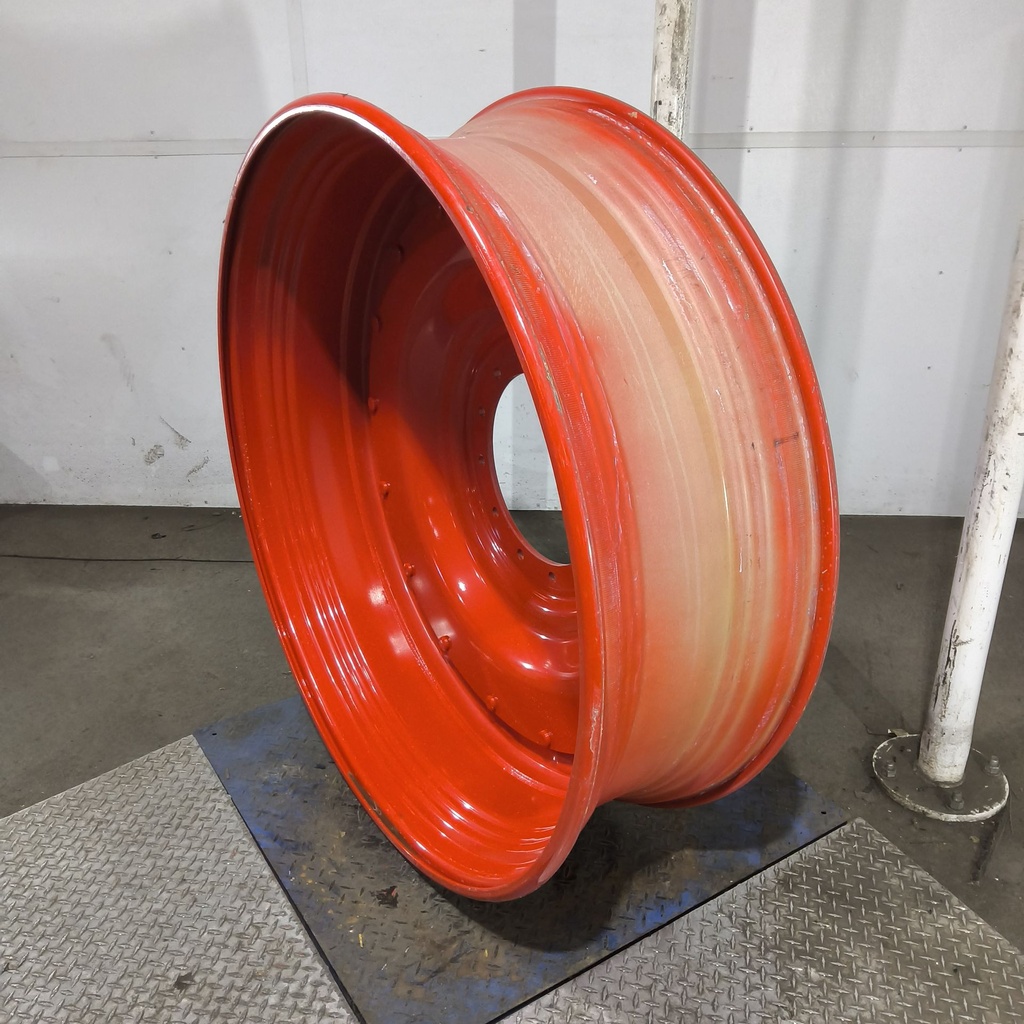 15"W x 50"D, Fendt/Agco Red 16-Hole Stub Disc