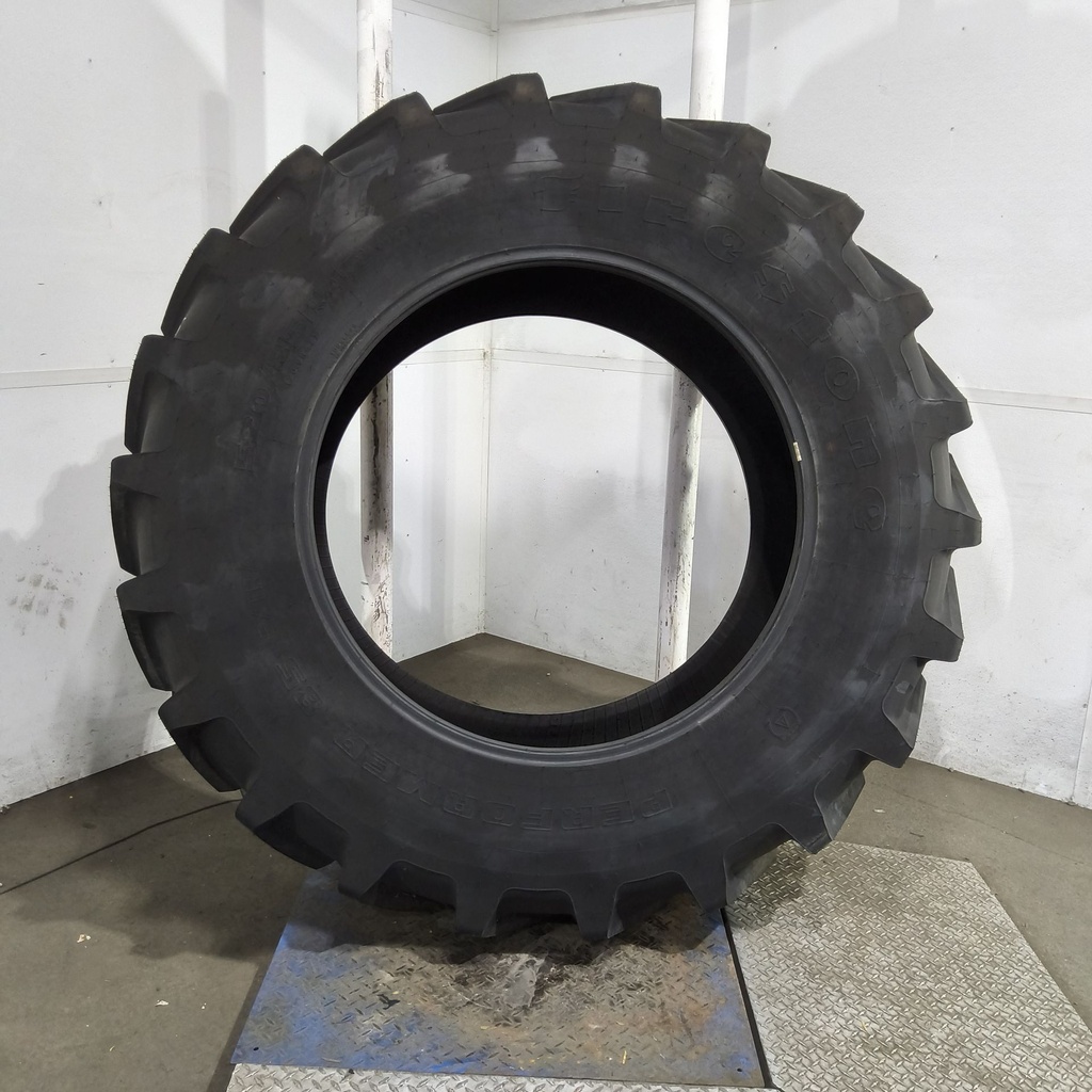 520/85R42 Firestone Performer 85 Extra R-1W 157D 99%