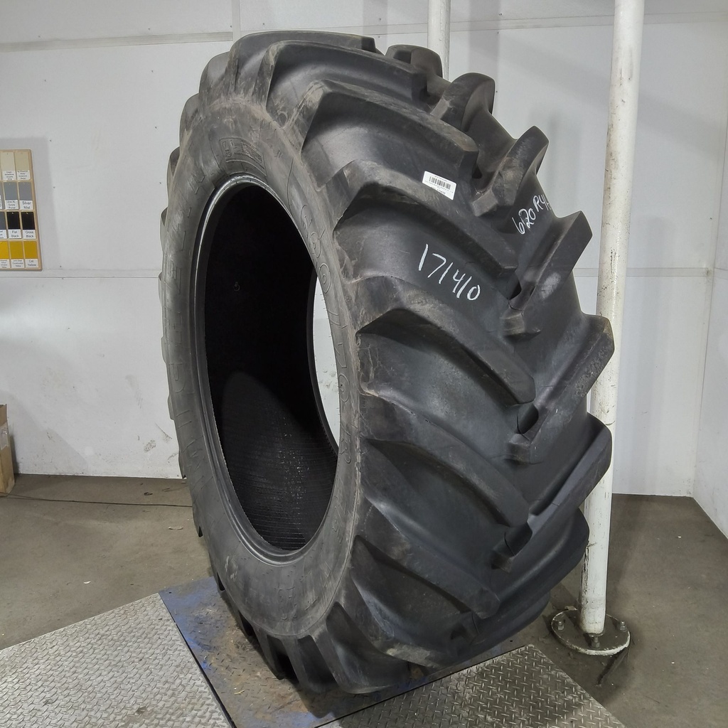 620/70R46 Michelin XM28 R-1W 162A8 90%