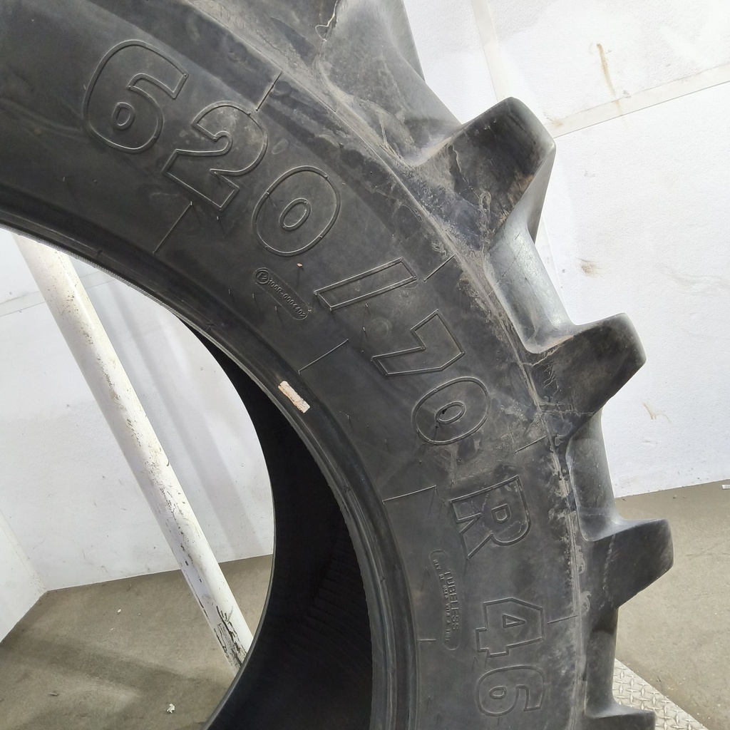 620/70R46 Michelin XM28 R-1W 162A8 90%