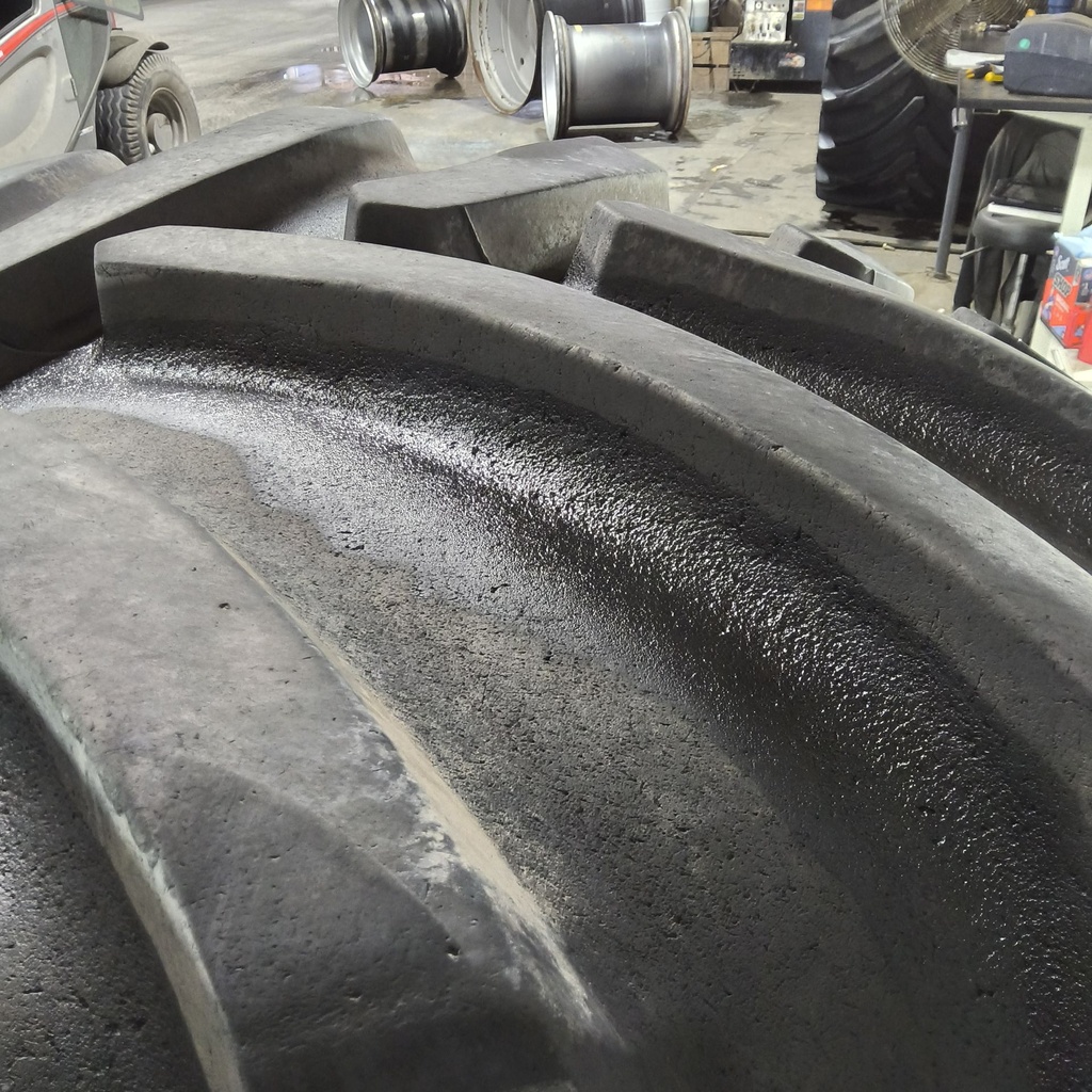 LSW1000/40R32 Goodyear Farm Optitrac R-1W 167D 70%