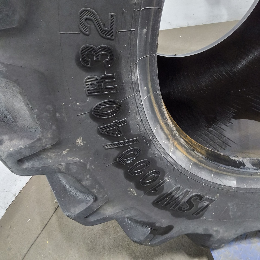 LSW1000/40R32 Goodyear Farm Optitrac R-1W 167D 70%