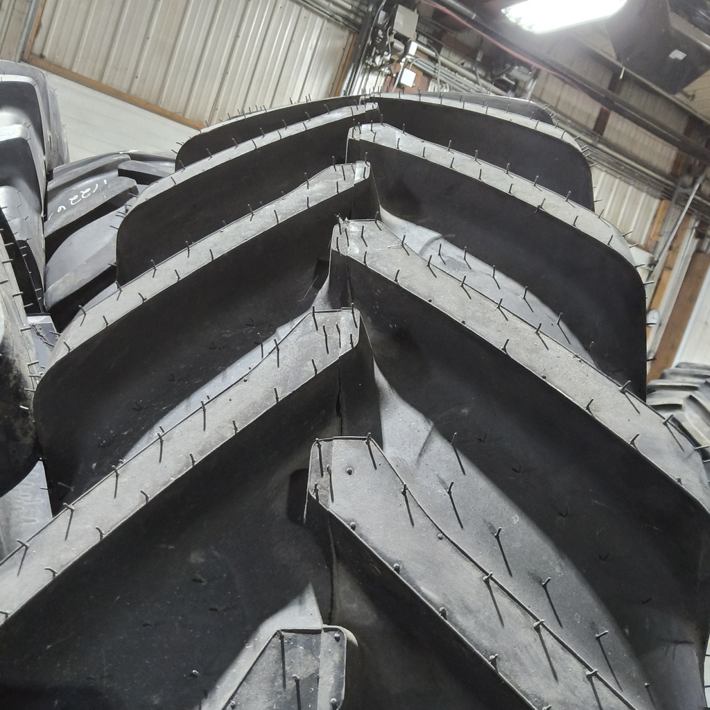 380/105R50 Ceat Farmax RC R-1 171A8/168D 99%