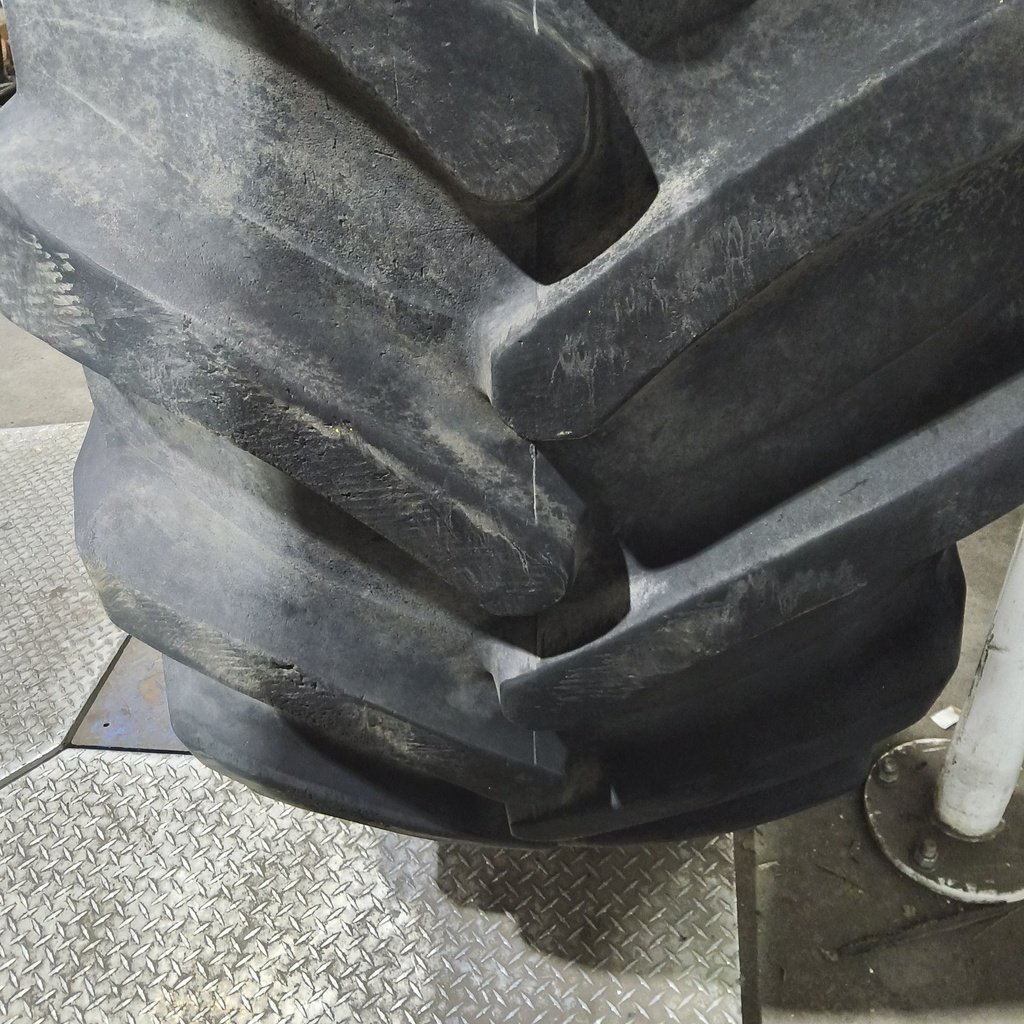 620/70R42 Alliance 360 Super Power Drive R-1 166A8 80%