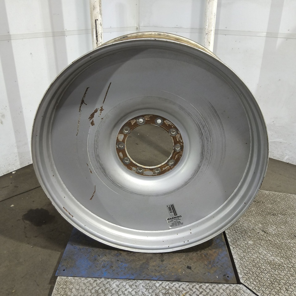 16"W x 46"D, Case IH Silver Mist 10-Hole Spun Disc , -0.69" Offset