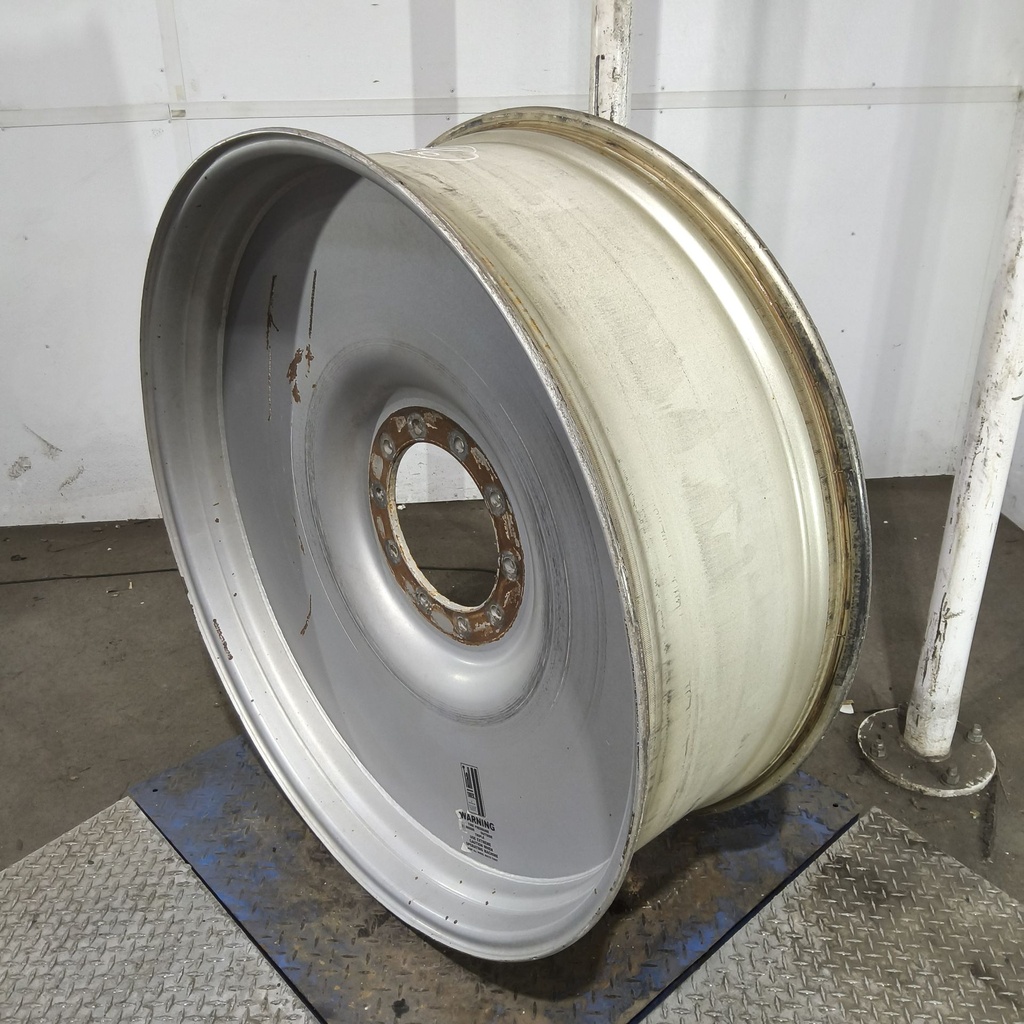 16"W x 46"D, Case IH Silver Mist 10-Hole Spun Disc , -0.69" Offset