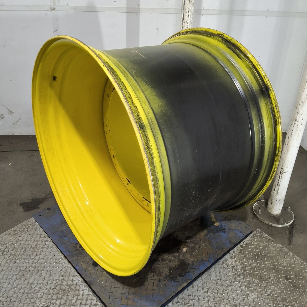 30"W x 42"D, John Deere Yellow 12-Hole Stub Disc , -0.75" Offset