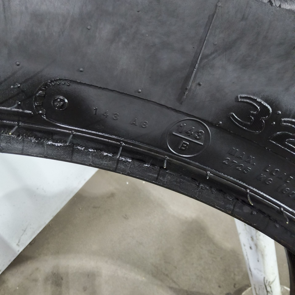 320/85R38 Goodyear Farm DT800 Super Traction R-1W 143A8 45%