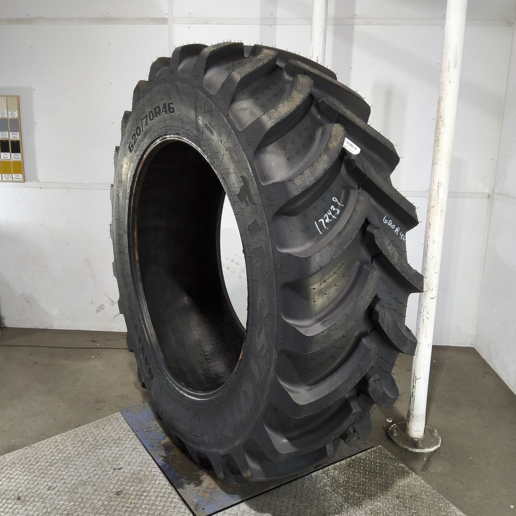 620/70R46 Firestone Maxi Traction R-1W 167B 99%