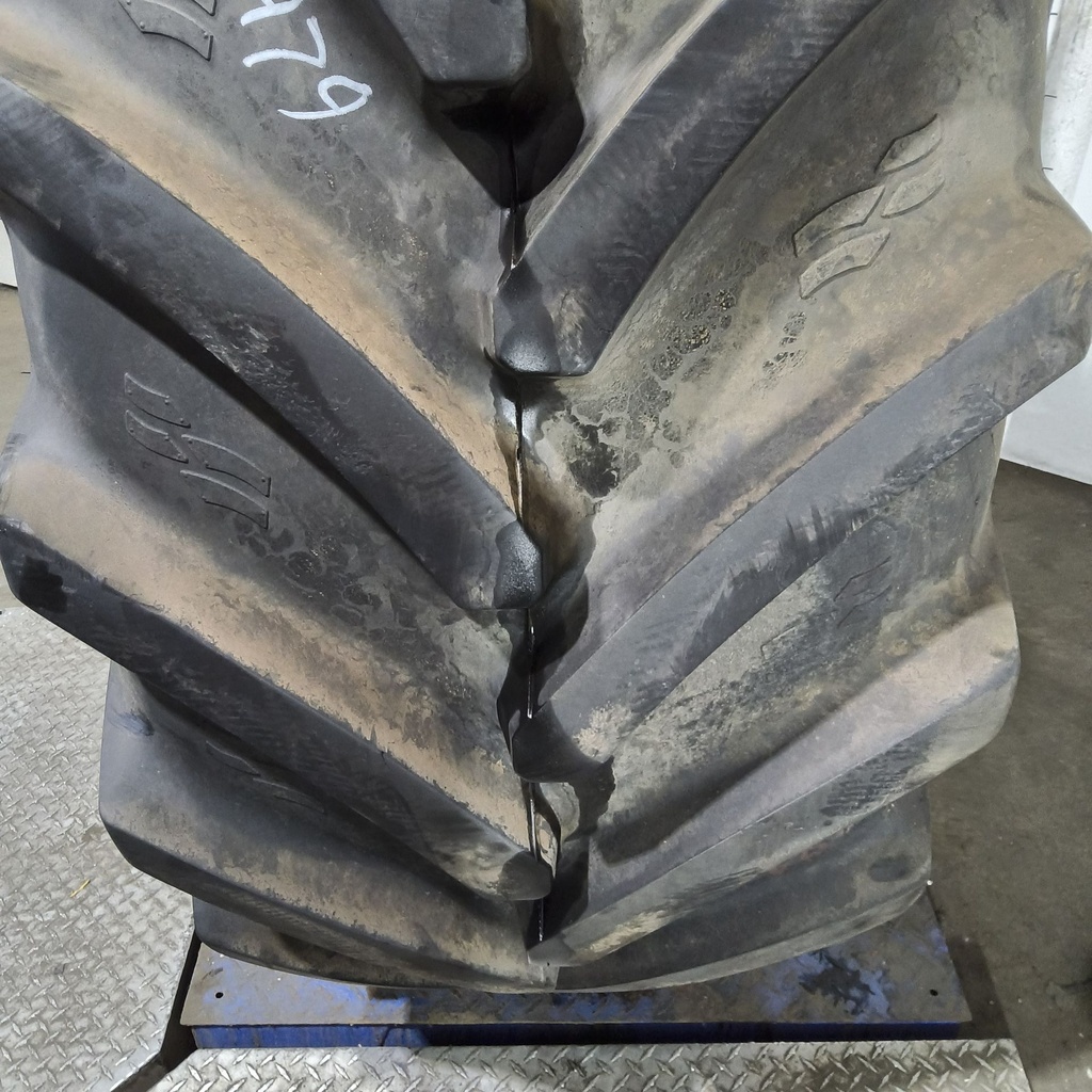 650/65R38 Alliance 365 Agristar R-1W 171D 85%