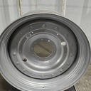 10-Hole Stub Disc Center for 38"-54" Rim, Case IH Silver Mist