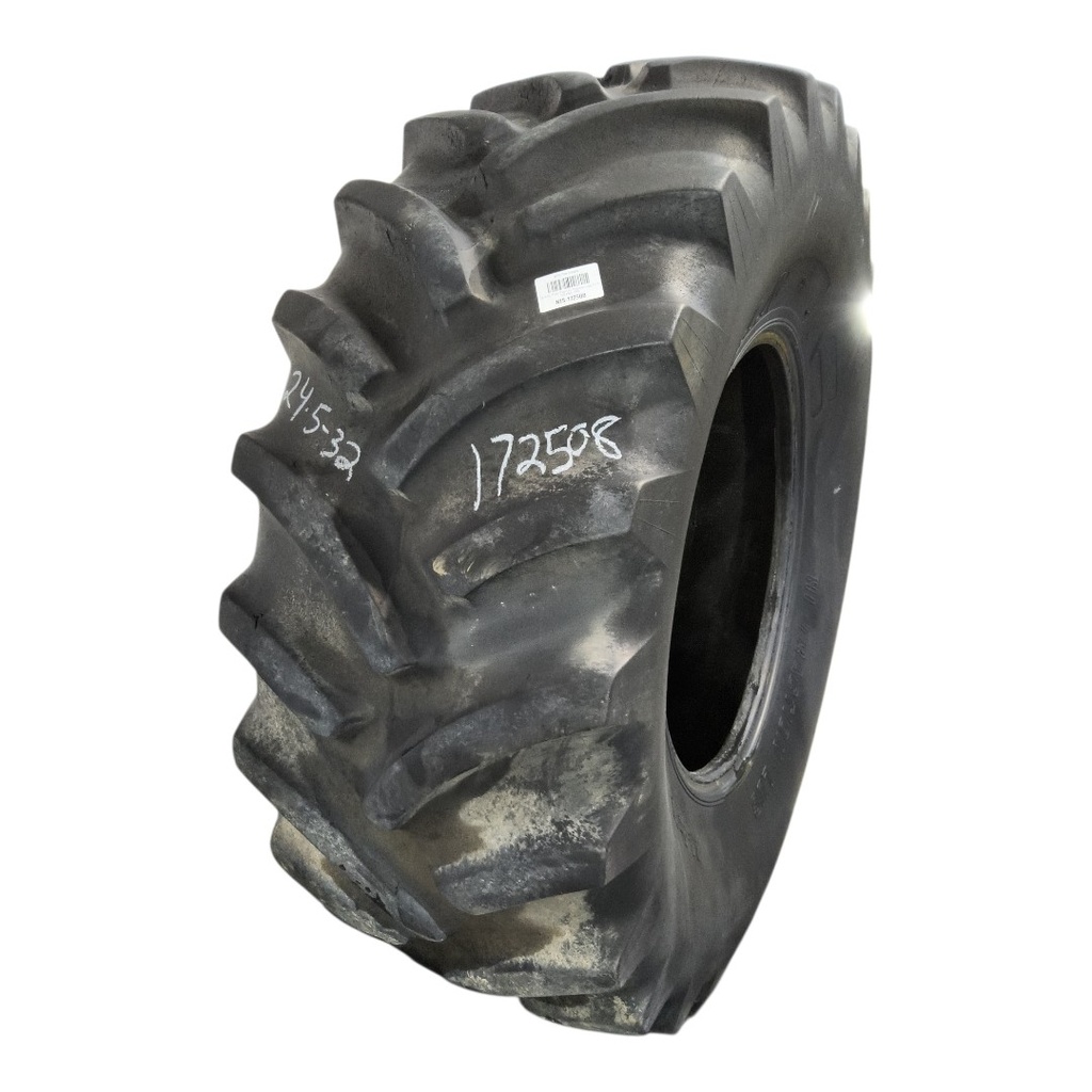 24.5-32 Titan Farm Hi Traction Lug R-1 E (10 Ply), 75%
