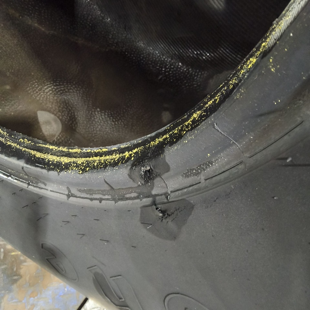 30.5L-32 Firestone Super All Traction 23 R-1 G (14 Ply), 85%